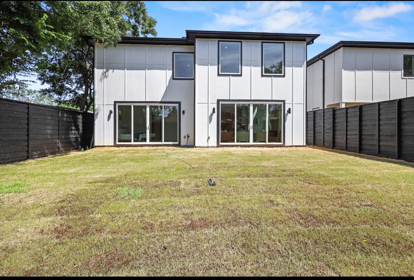 1930 Calypso ST