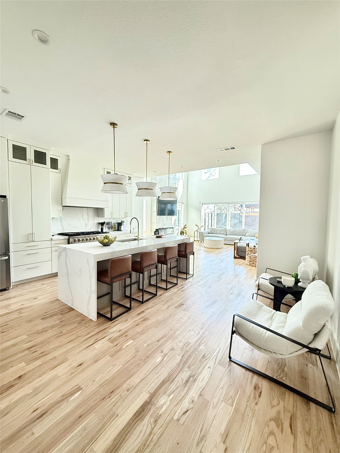 1930 Calypso ST