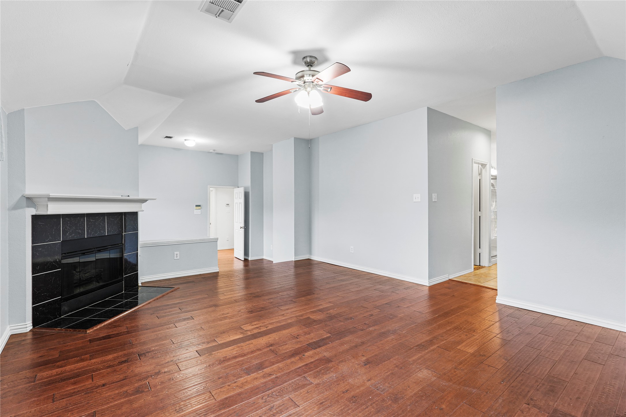 4817 Carolwood Drive