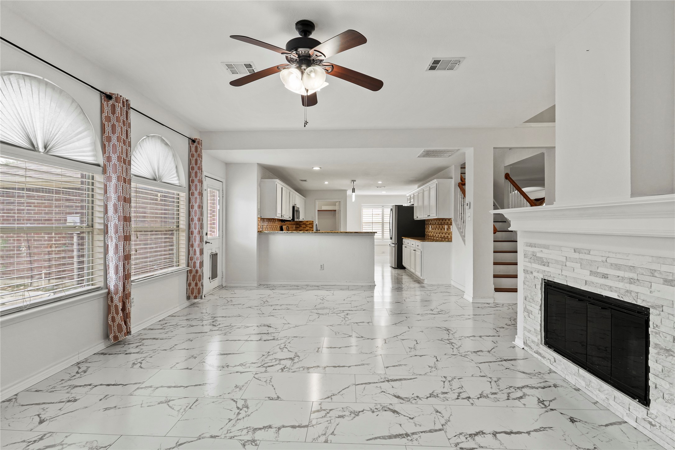 4817 Carolwood Drive