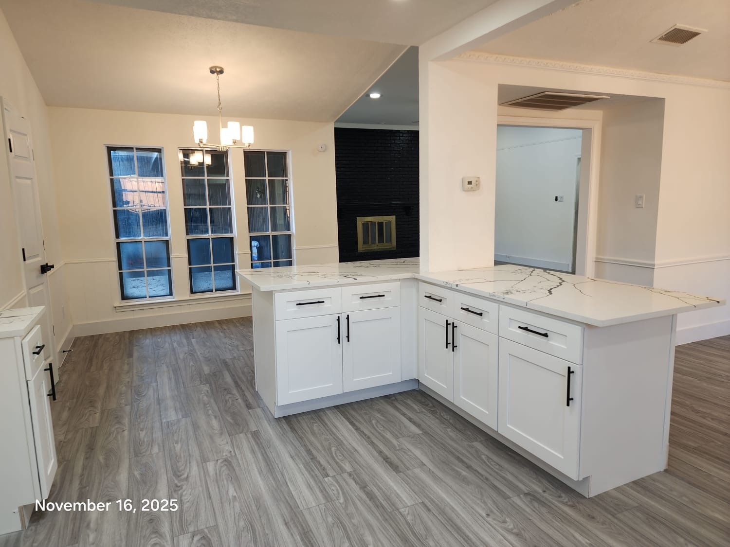 1109 E Berkeley Drive