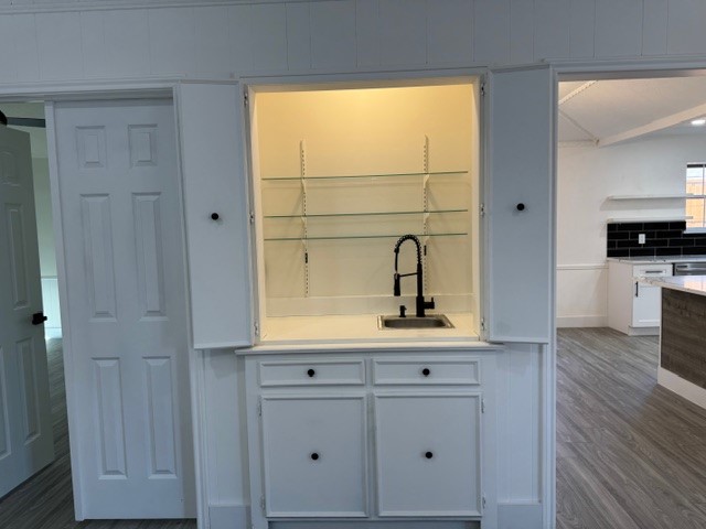 1109 E Berkeley Drive