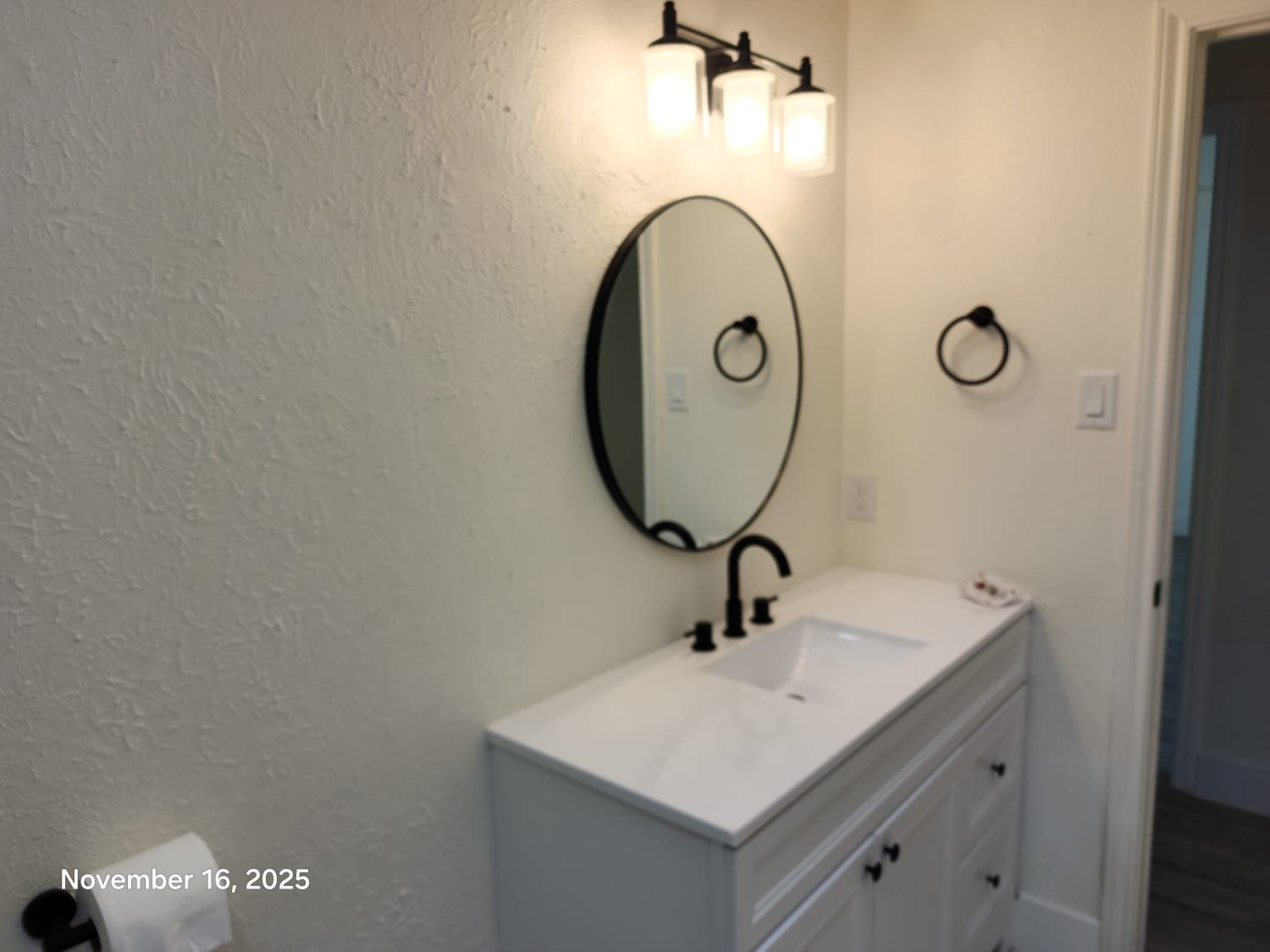 1109 E Berkeley Drive