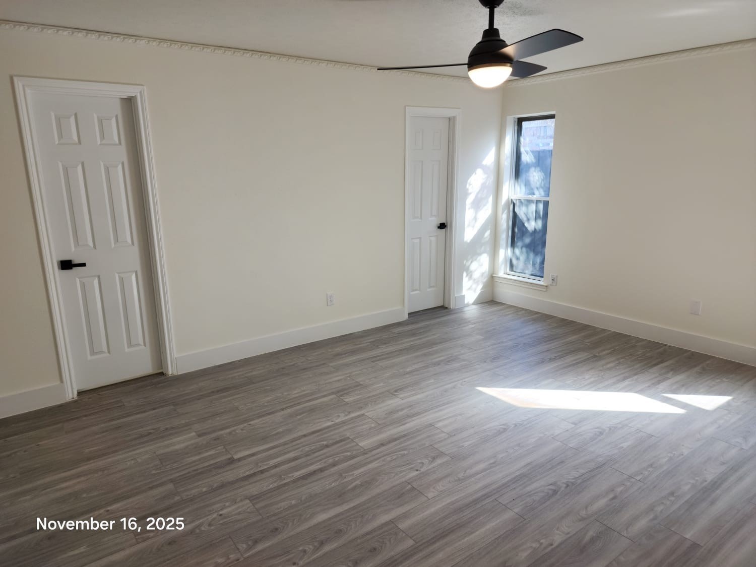 1109 E Berkeley Drive