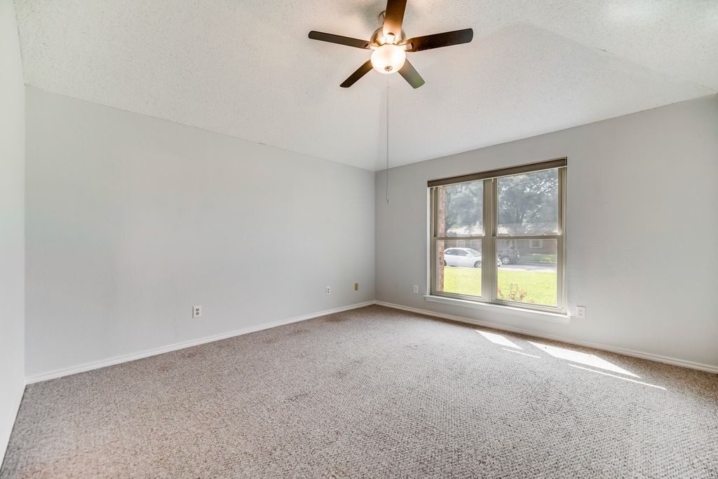 2031 Lansdown Drive