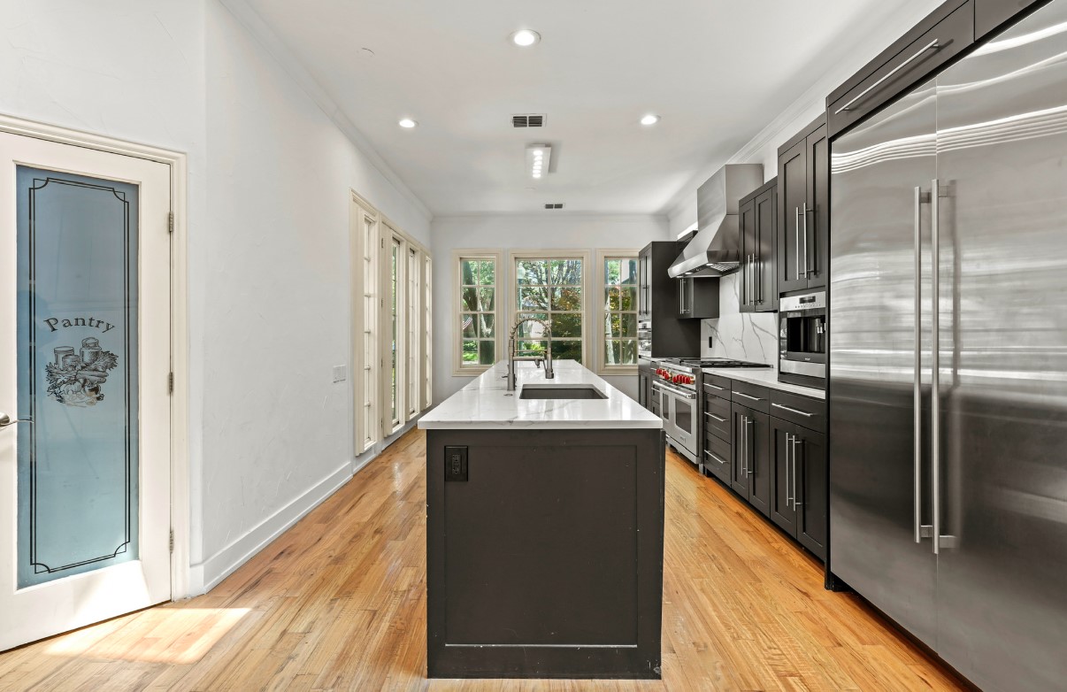 11911 Edgestone Road