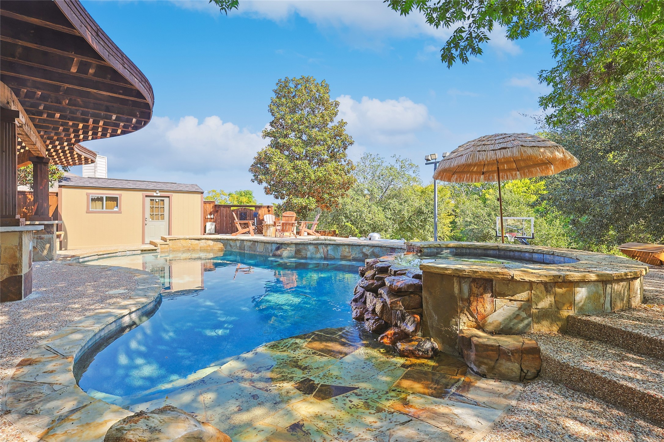 1088 Pondview Drive
