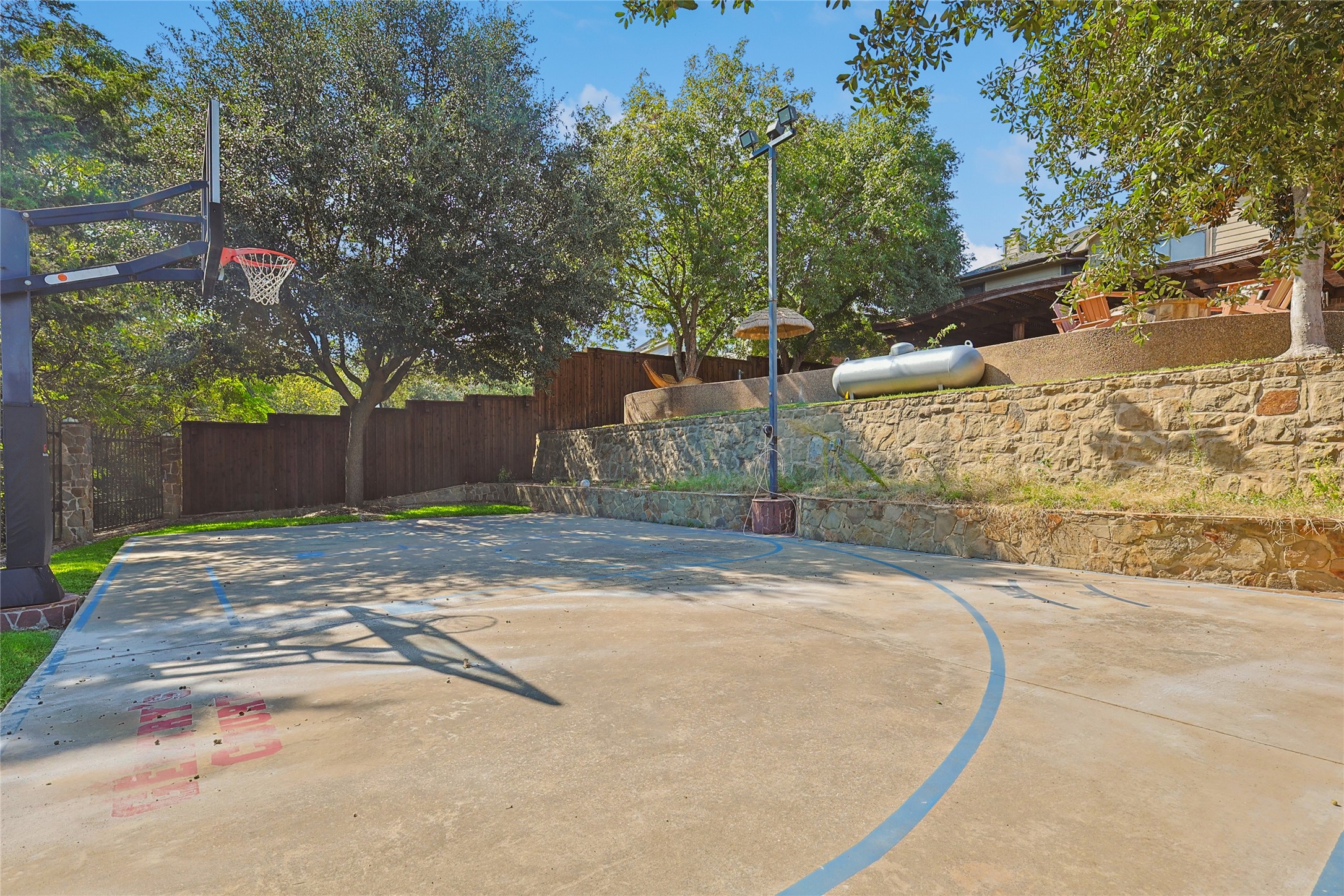 1088 Pondview Drive