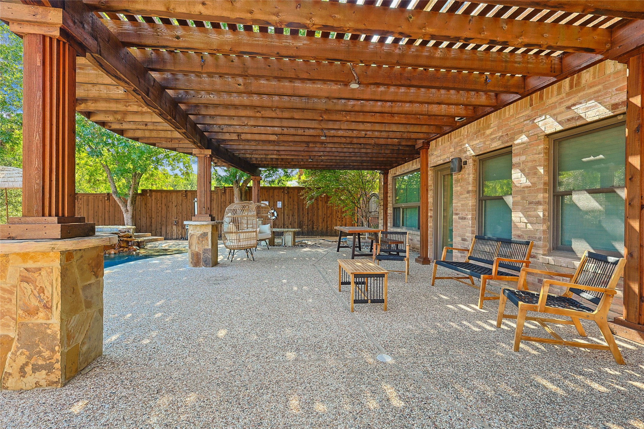 1088 Pondview Drive