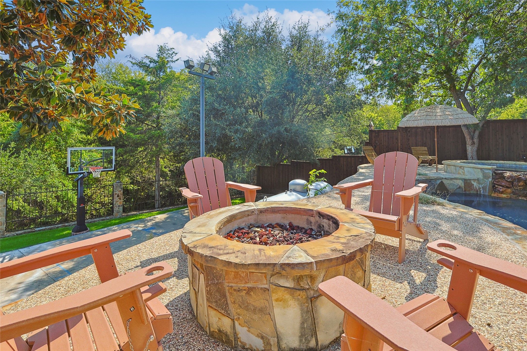 1088 Pondview Drive