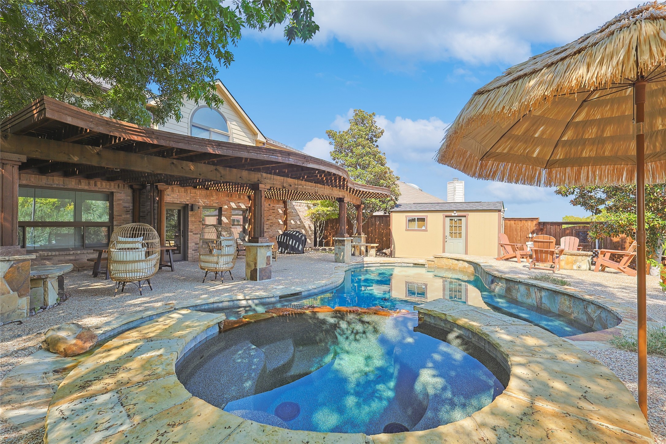 1088 Pondview Drive
