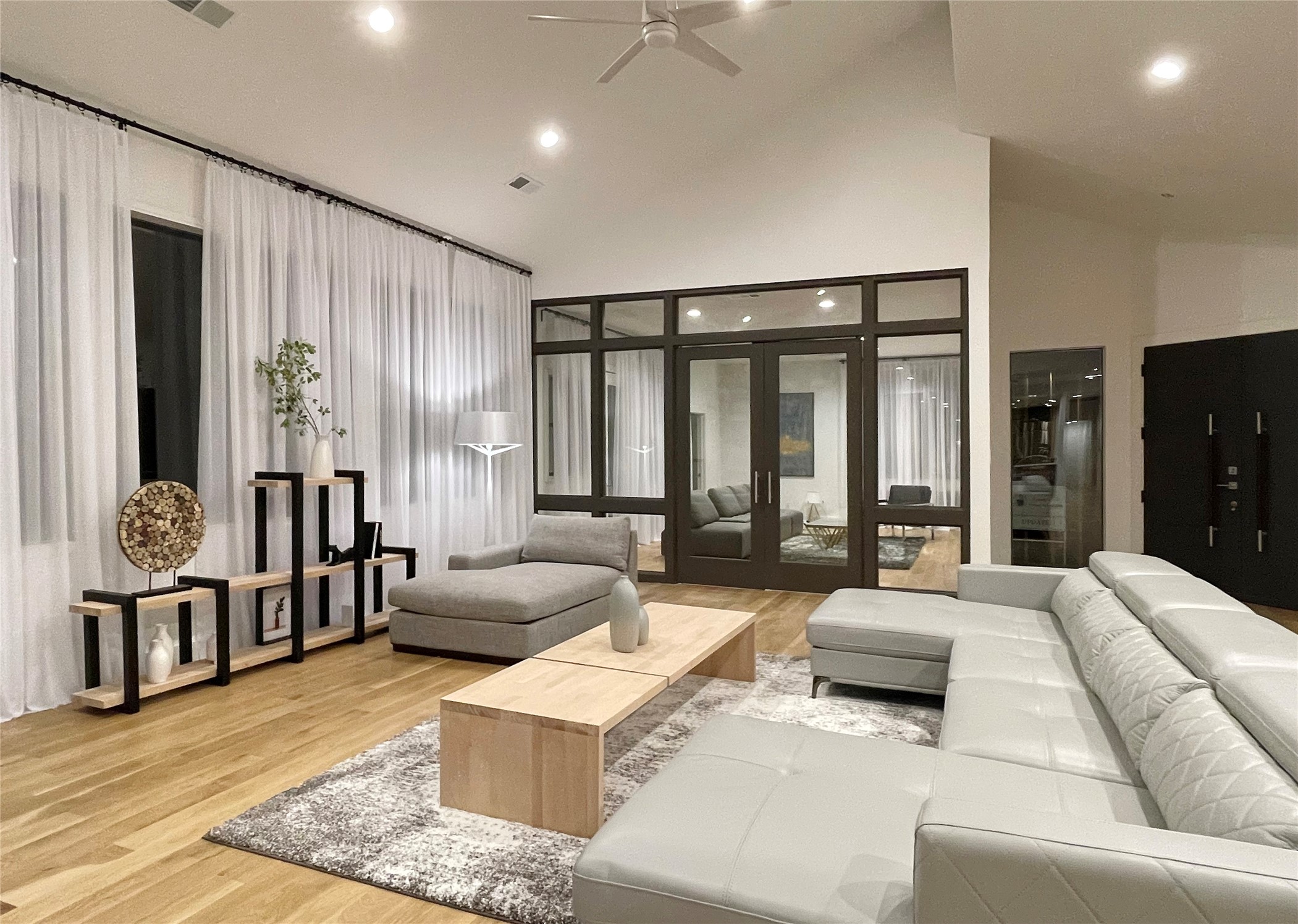 6802 Bert Lane