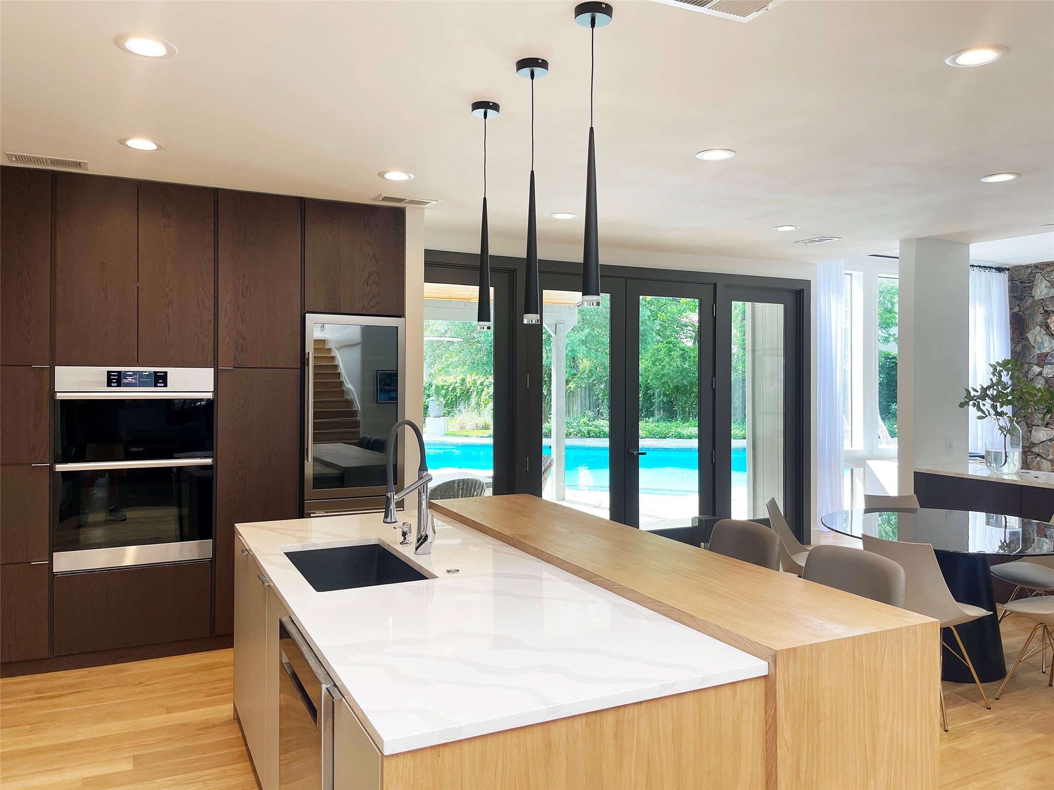 6802 Bert Lane