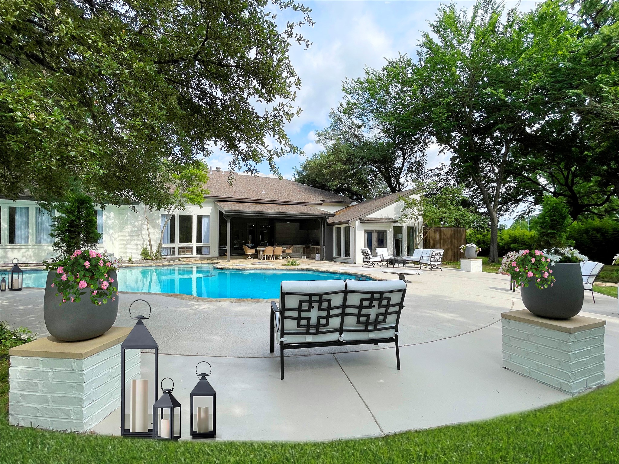 6802 Bert Lane
