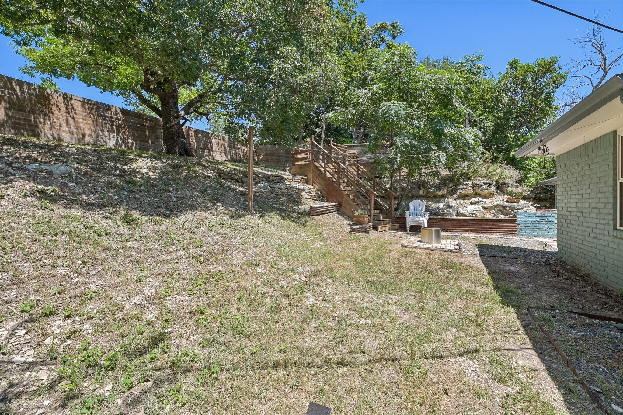 1025 Wedgewood Drive