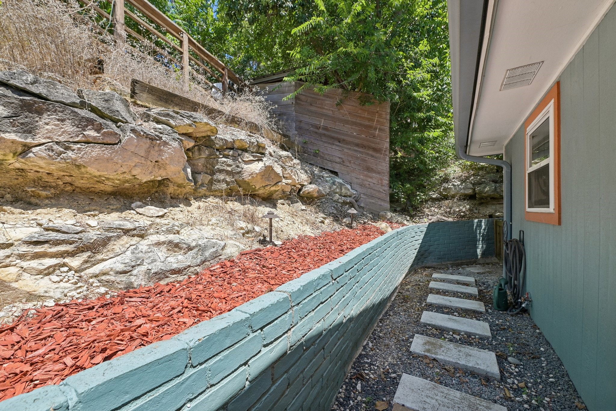 1025 Wedgewood Drive