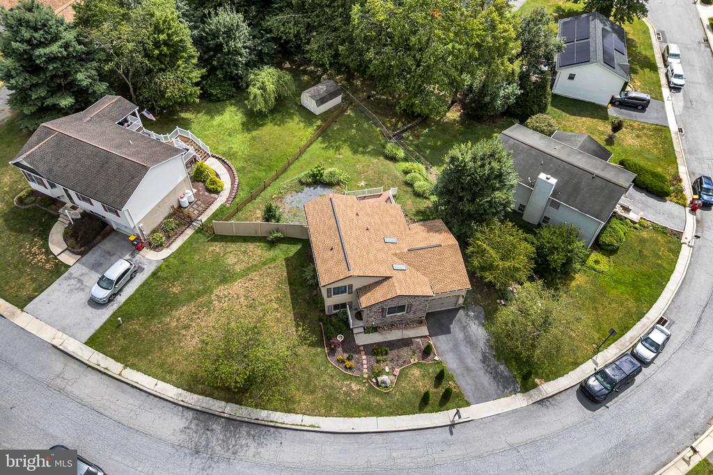 16 YANKEE DRIVE