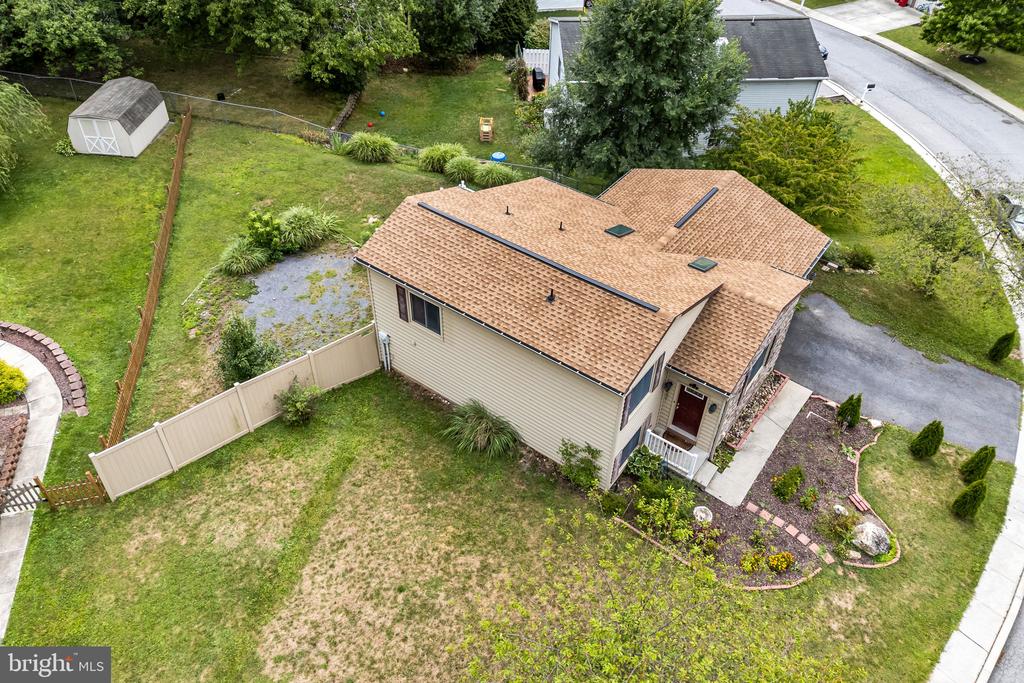 16 YANKEE DRIVE