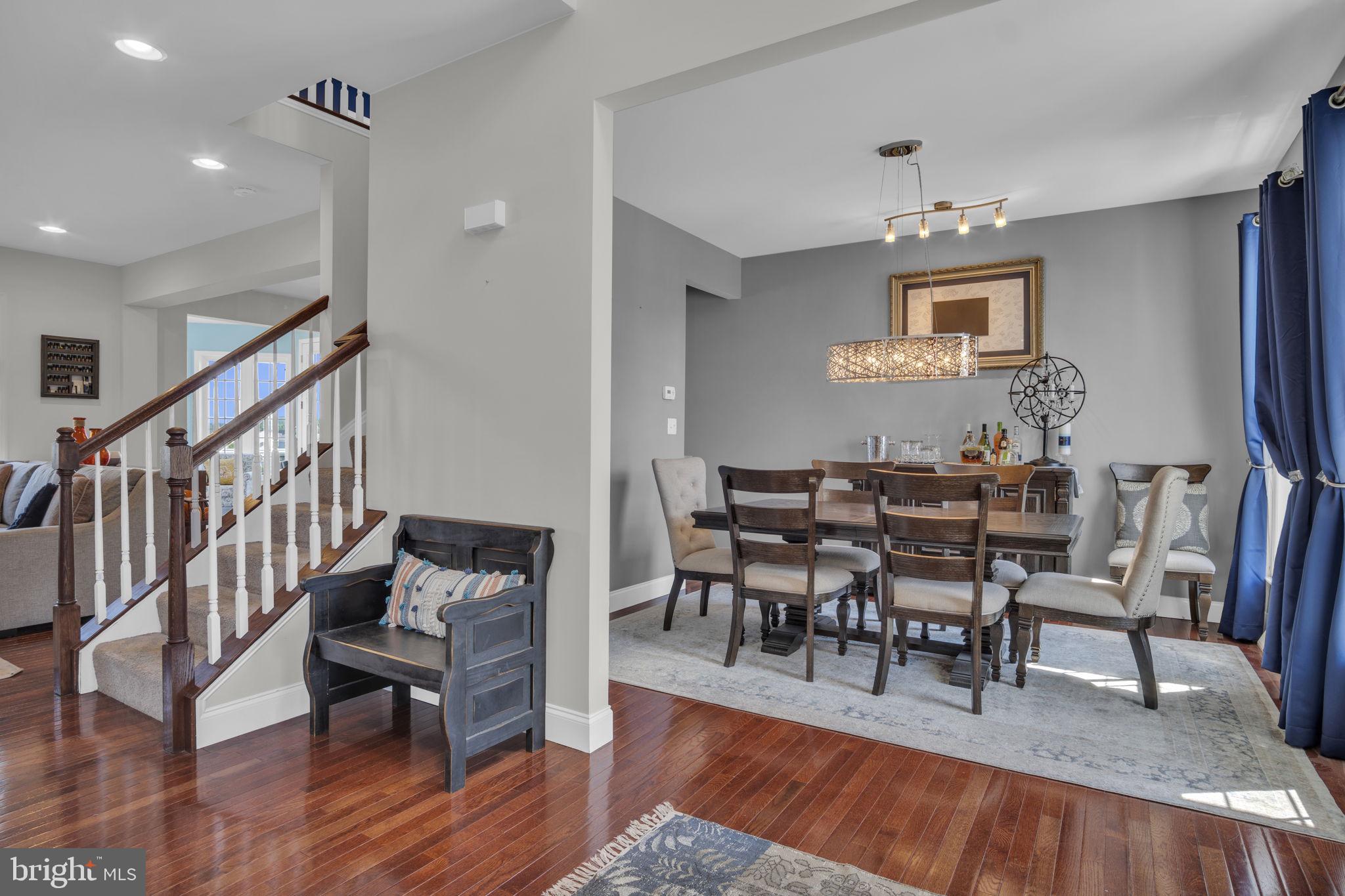 7037 BEECH TREE DRIVE