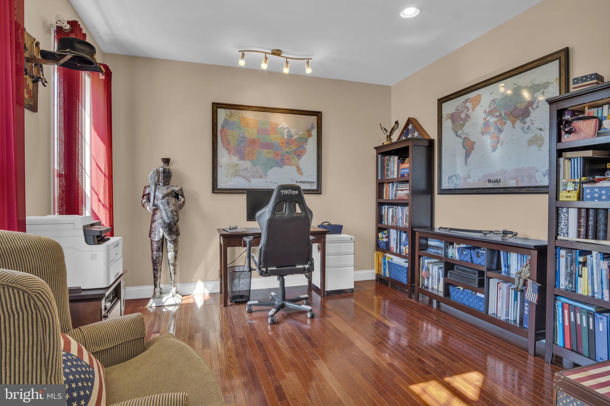 7037 BEECH TREE DRIVE