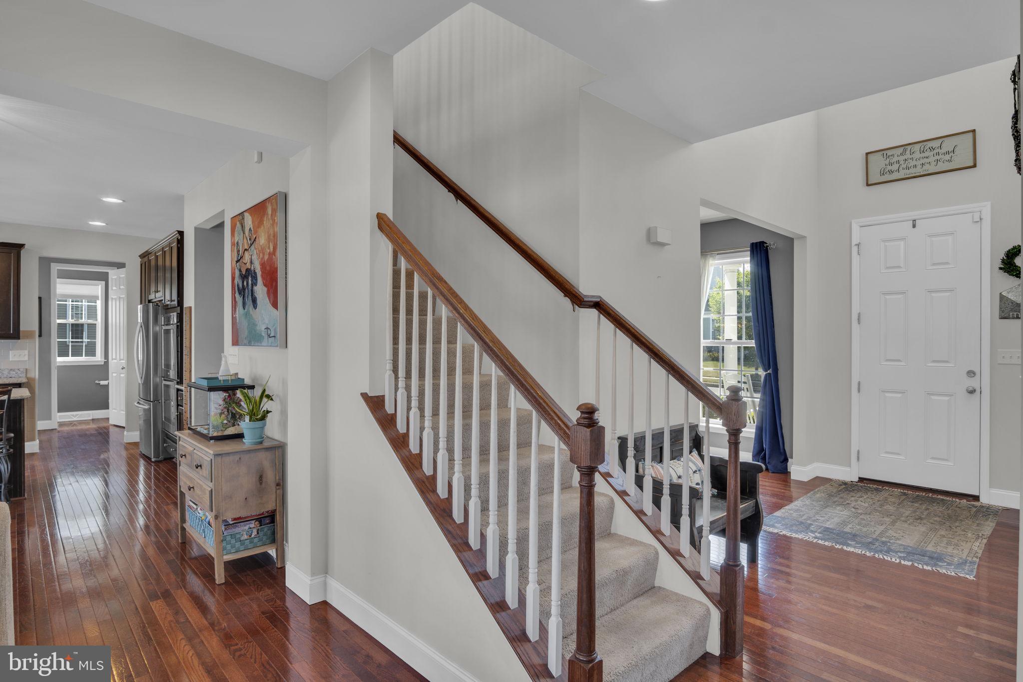 7037 BEECH TREE DRIVE