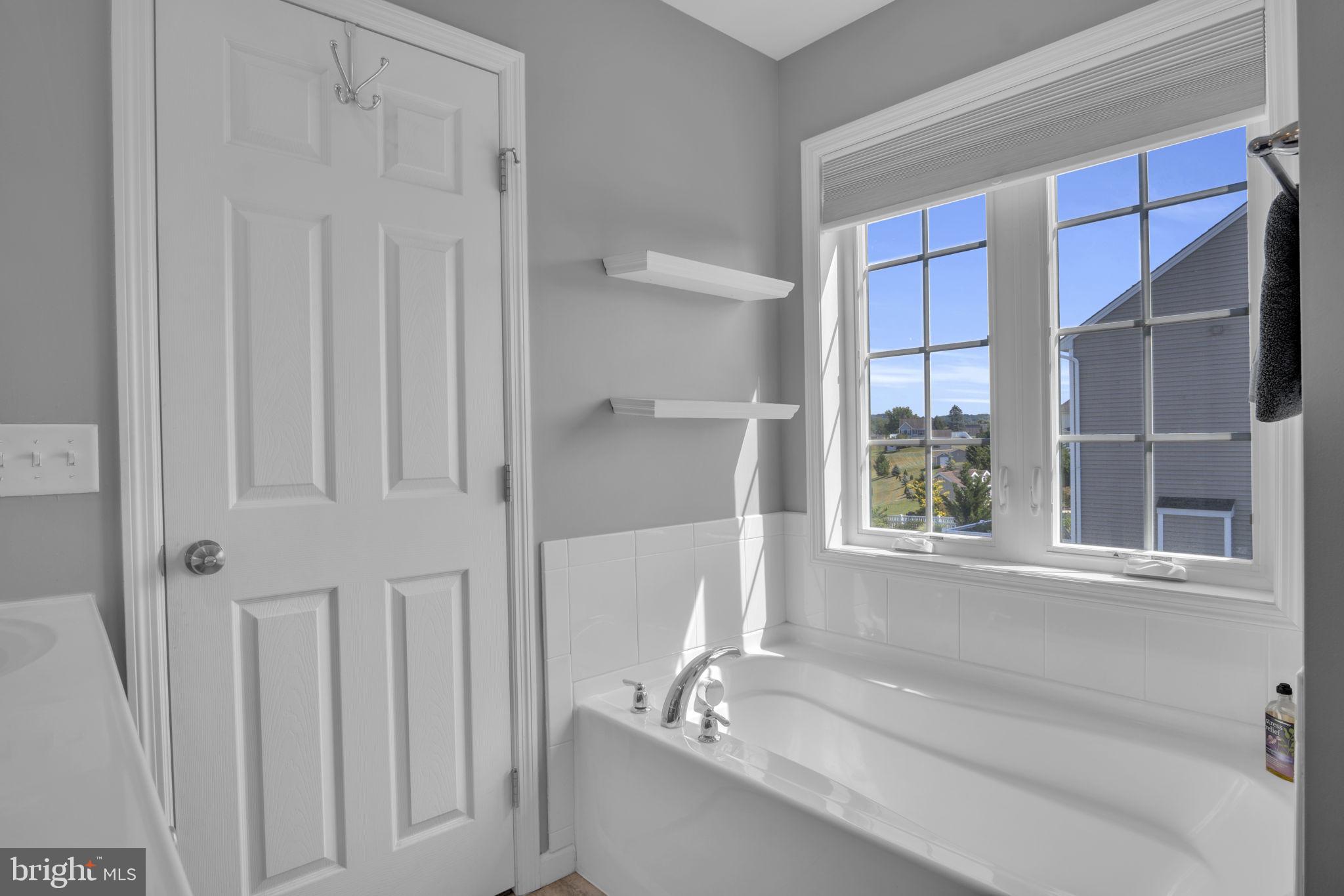 7037 BEECH TREE DRIVE