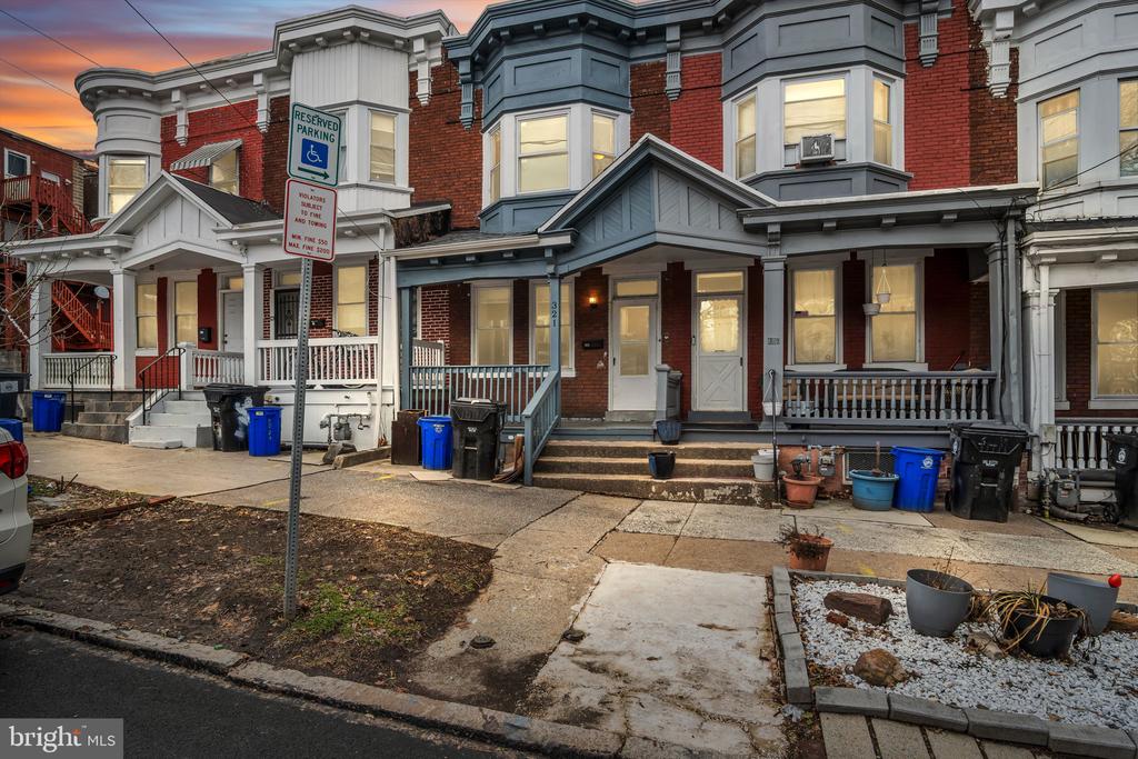 321 WOODBINE STREET