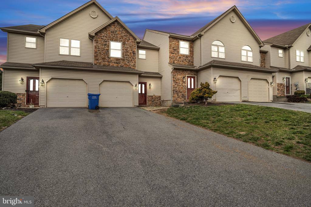 7563 STEPHEN DRIVE