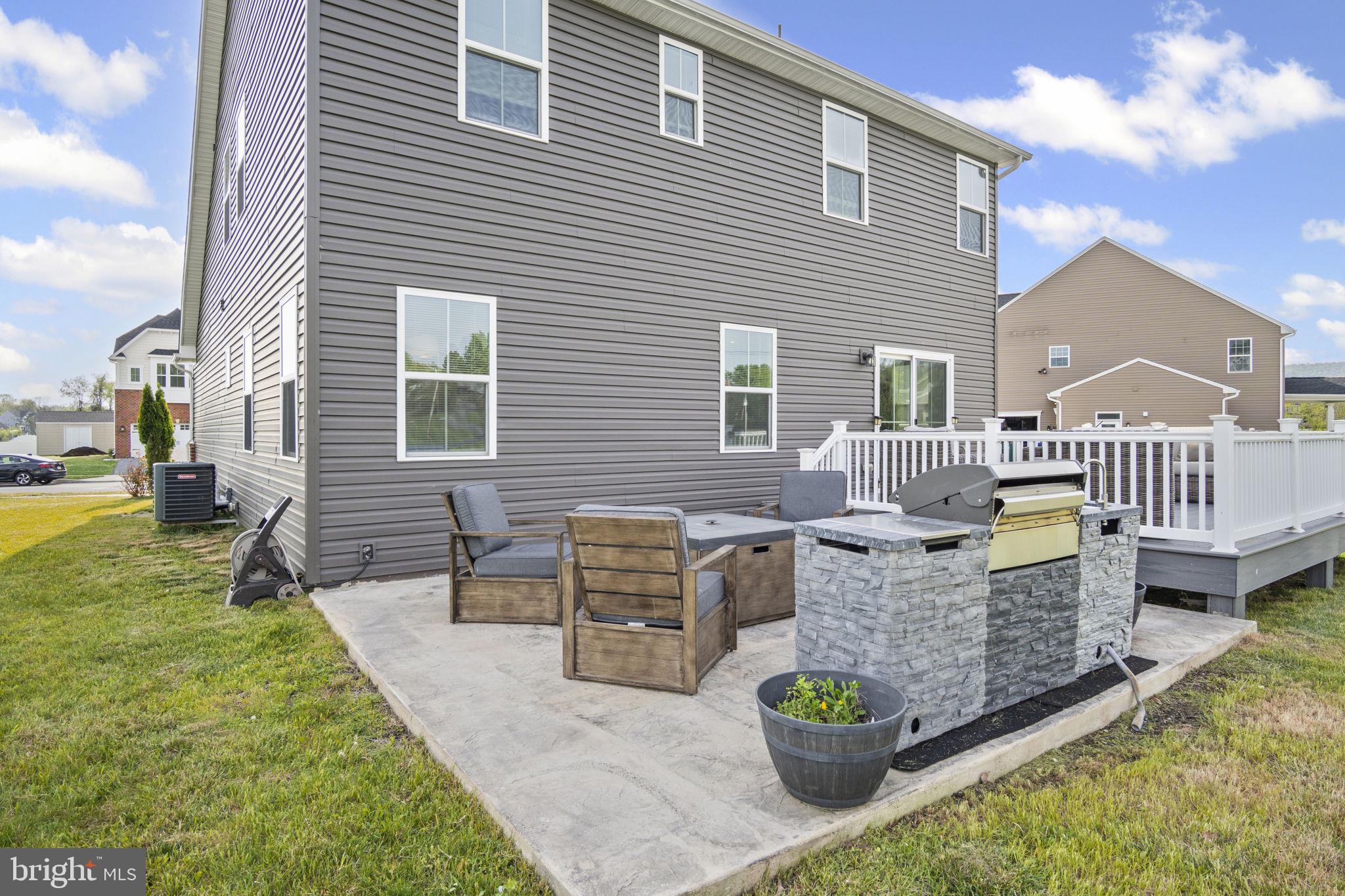 3993 SECRETARIAT STREET