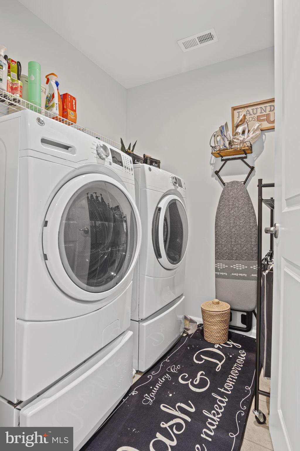 3993 SECRETARIAT STREET