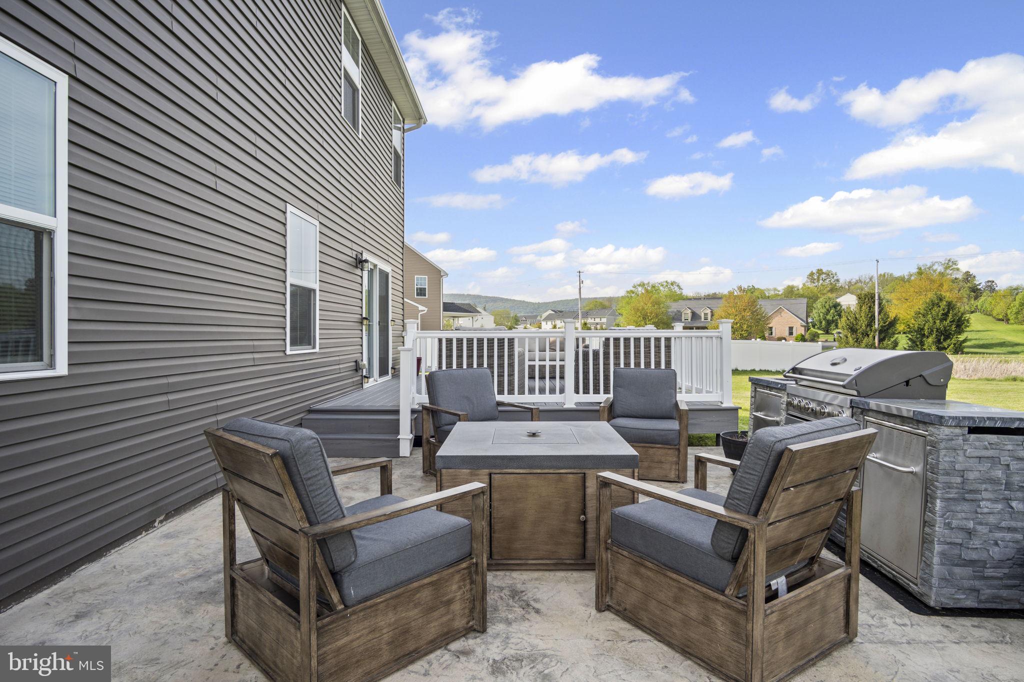 3993 SECRETARIAT STREET