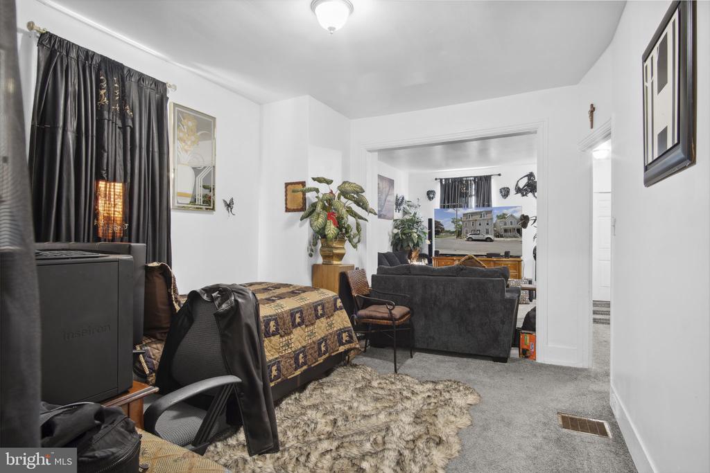 147 BALM STREET