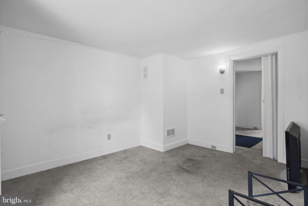 147 BALM STREET