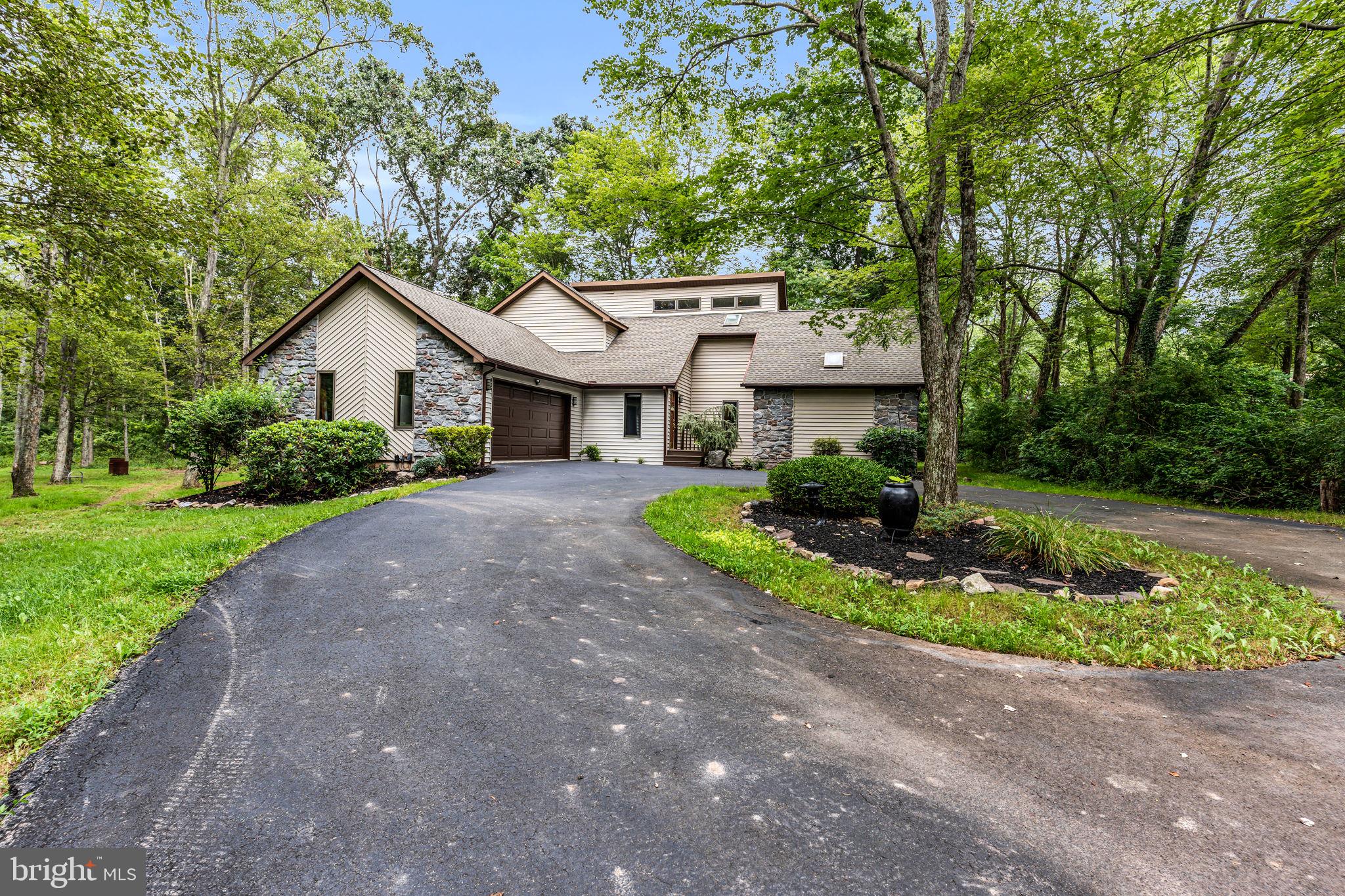 3504 HICKORY HOLLOW ROAD