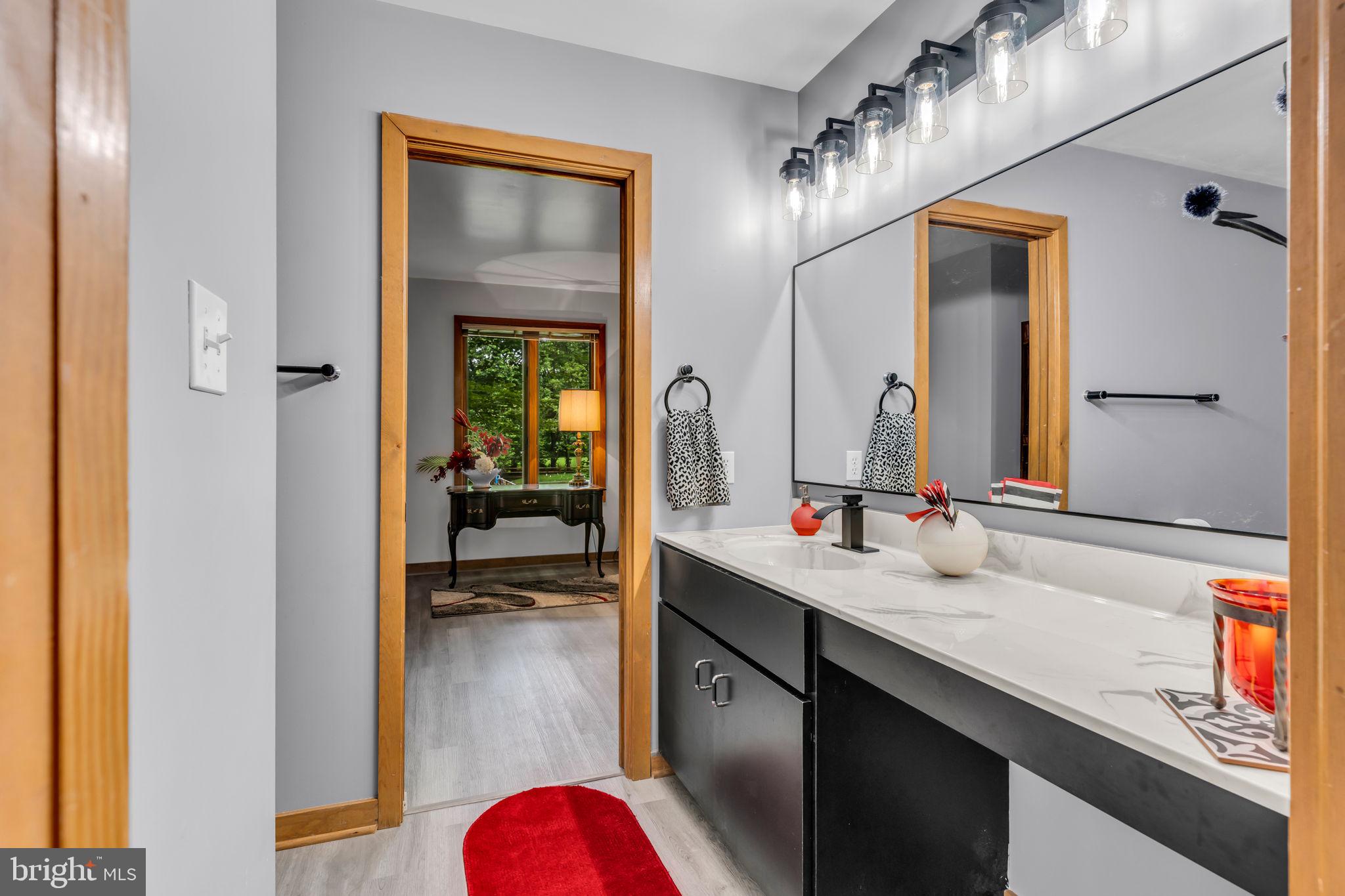 3504 HICKORY HOLLOW ROAD