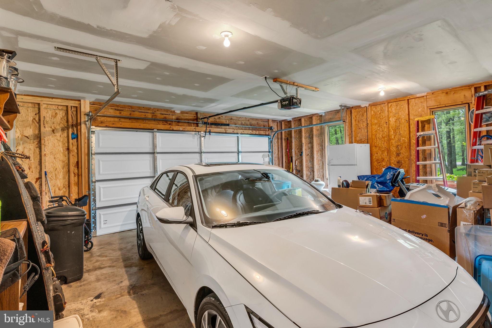 3504 HICKORY HOLLOW ROAD