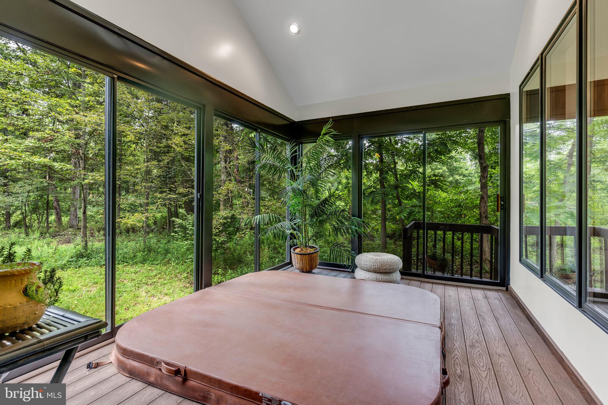 3504 HICKORY HOLLOW ROAD