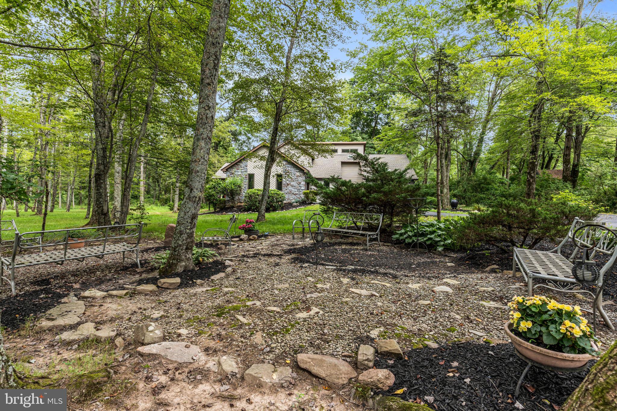 3504 HICKORY HOLLOW ROAD