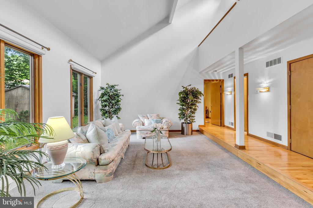 3504 HICKORY HOLLOW ROAD