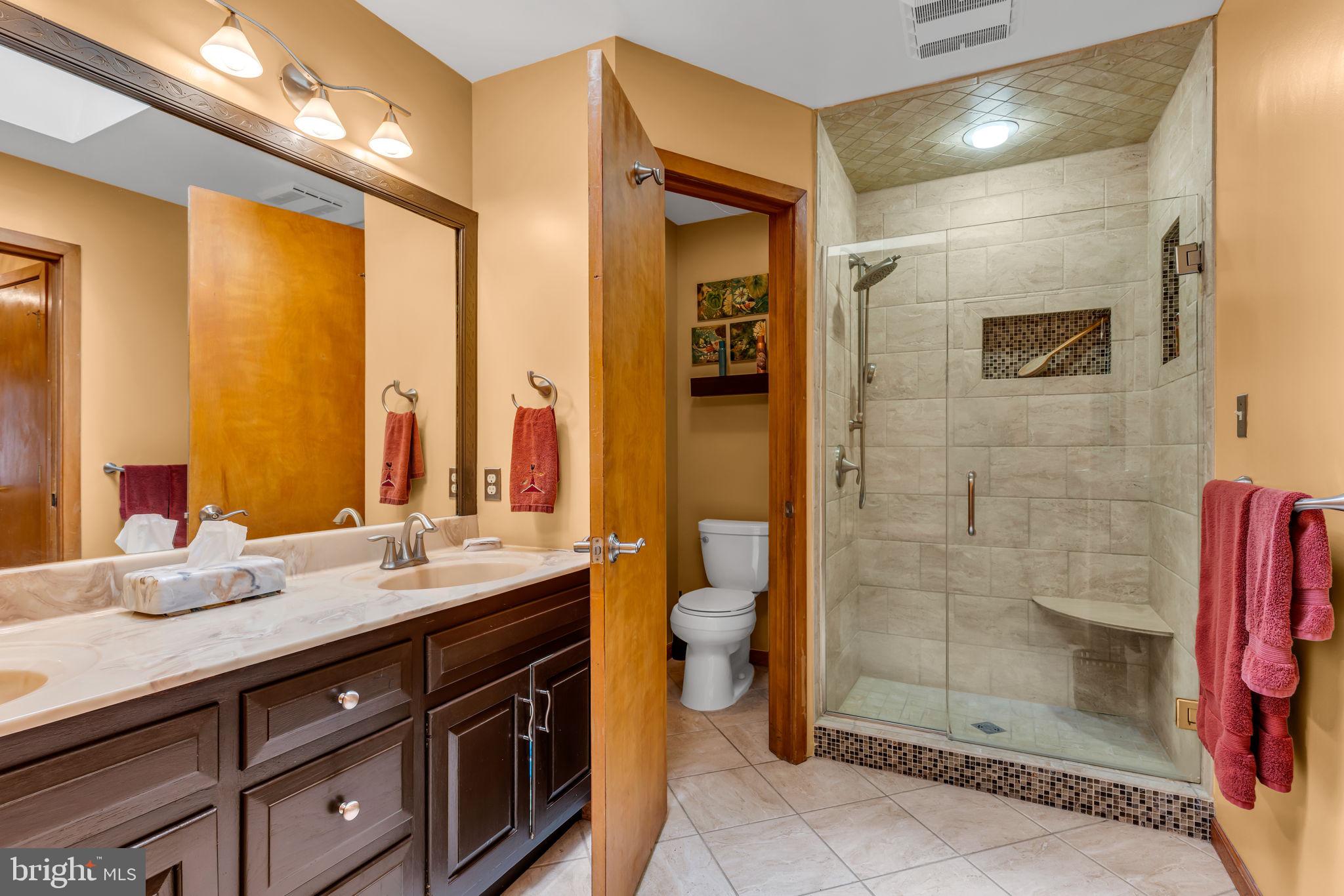 3504 HICKORY HOLLOW ROAD