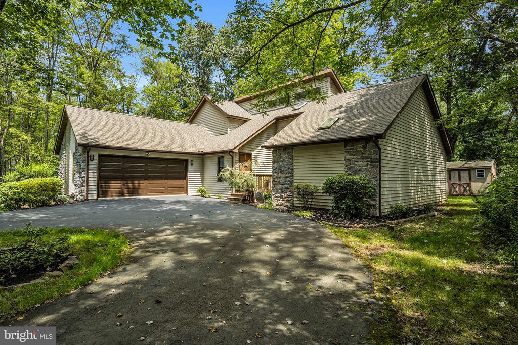 3504 HICKORY HOLLOW ROAD