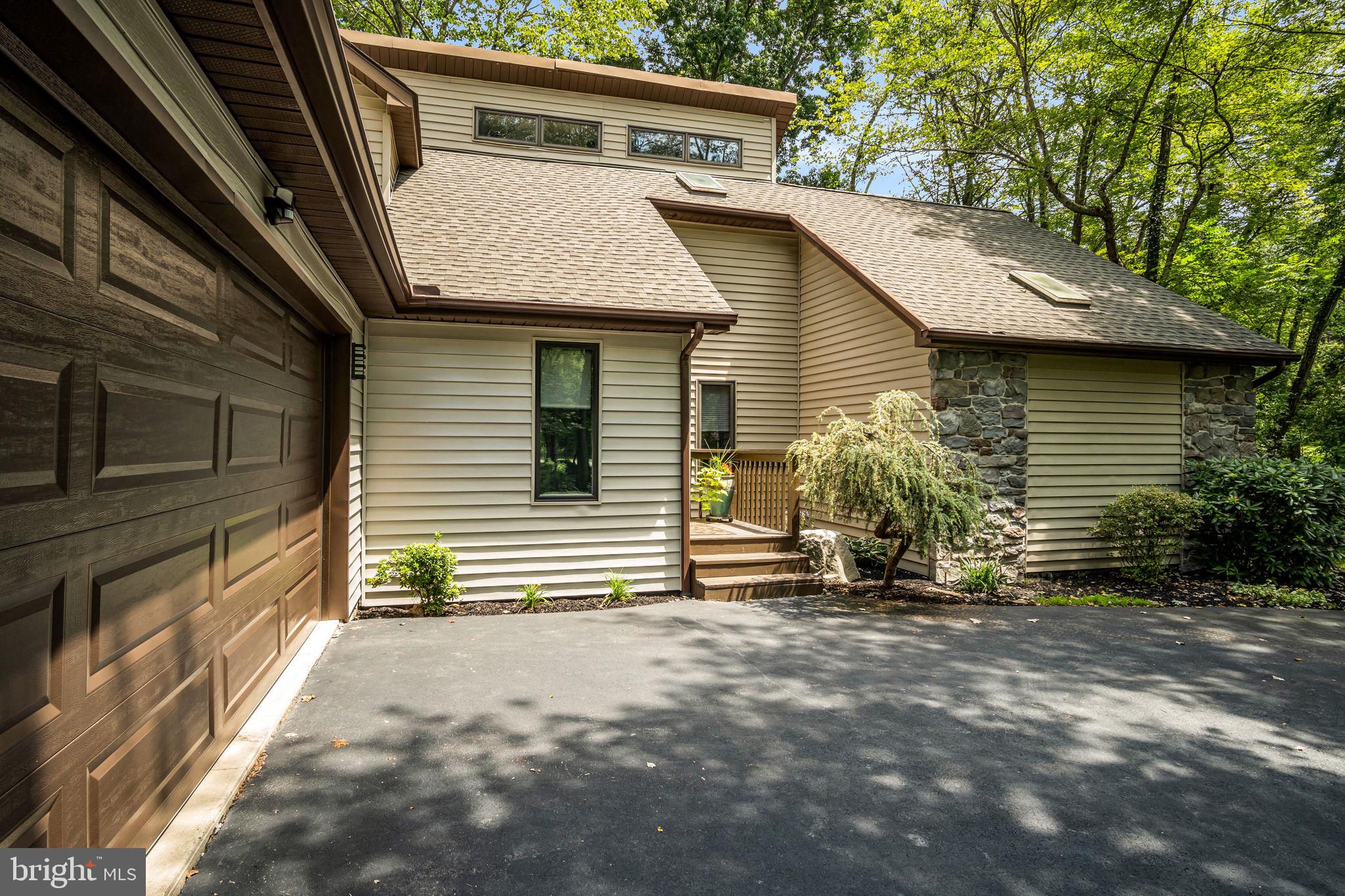 3504 HICKORY HOLLOW ROAD