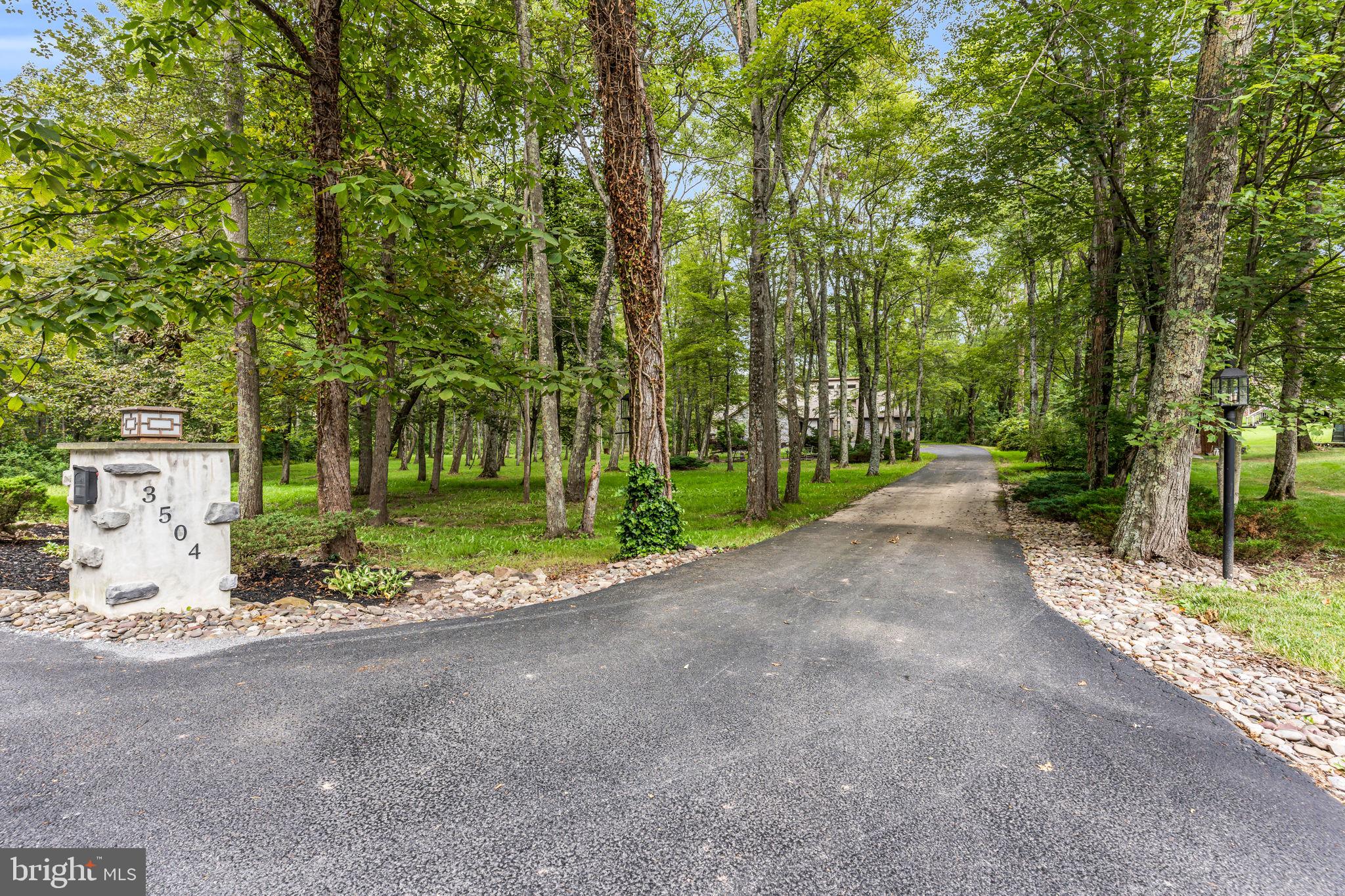 3504 HICKORY HOLLOW ROAD