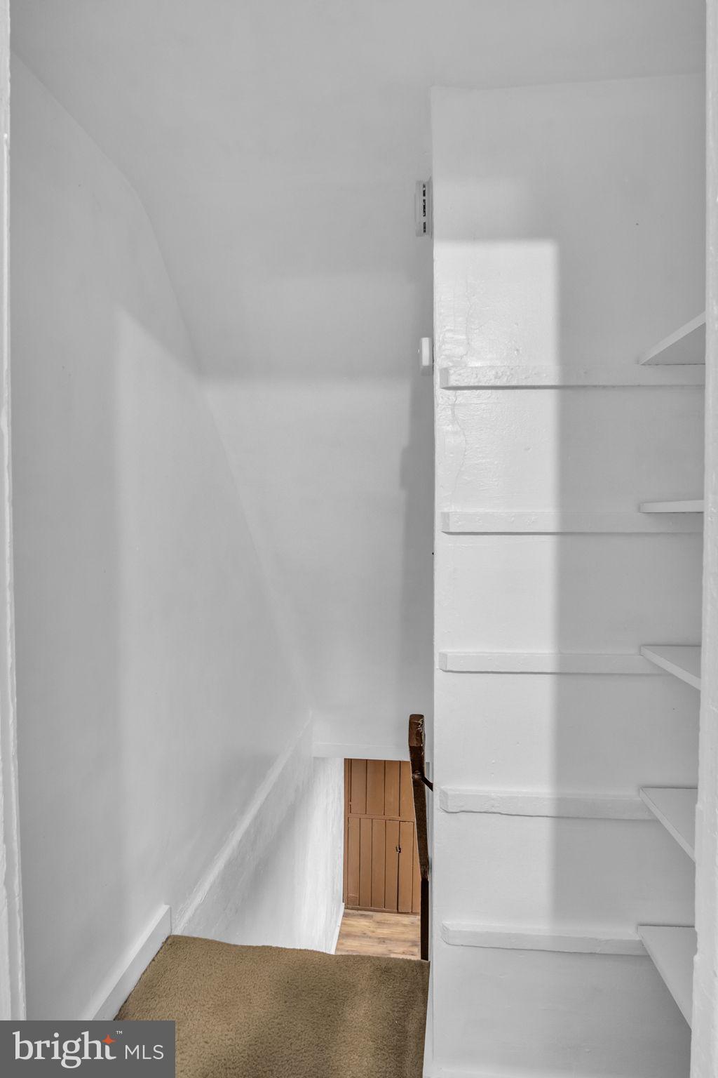 2260 KENSINGTON STREET