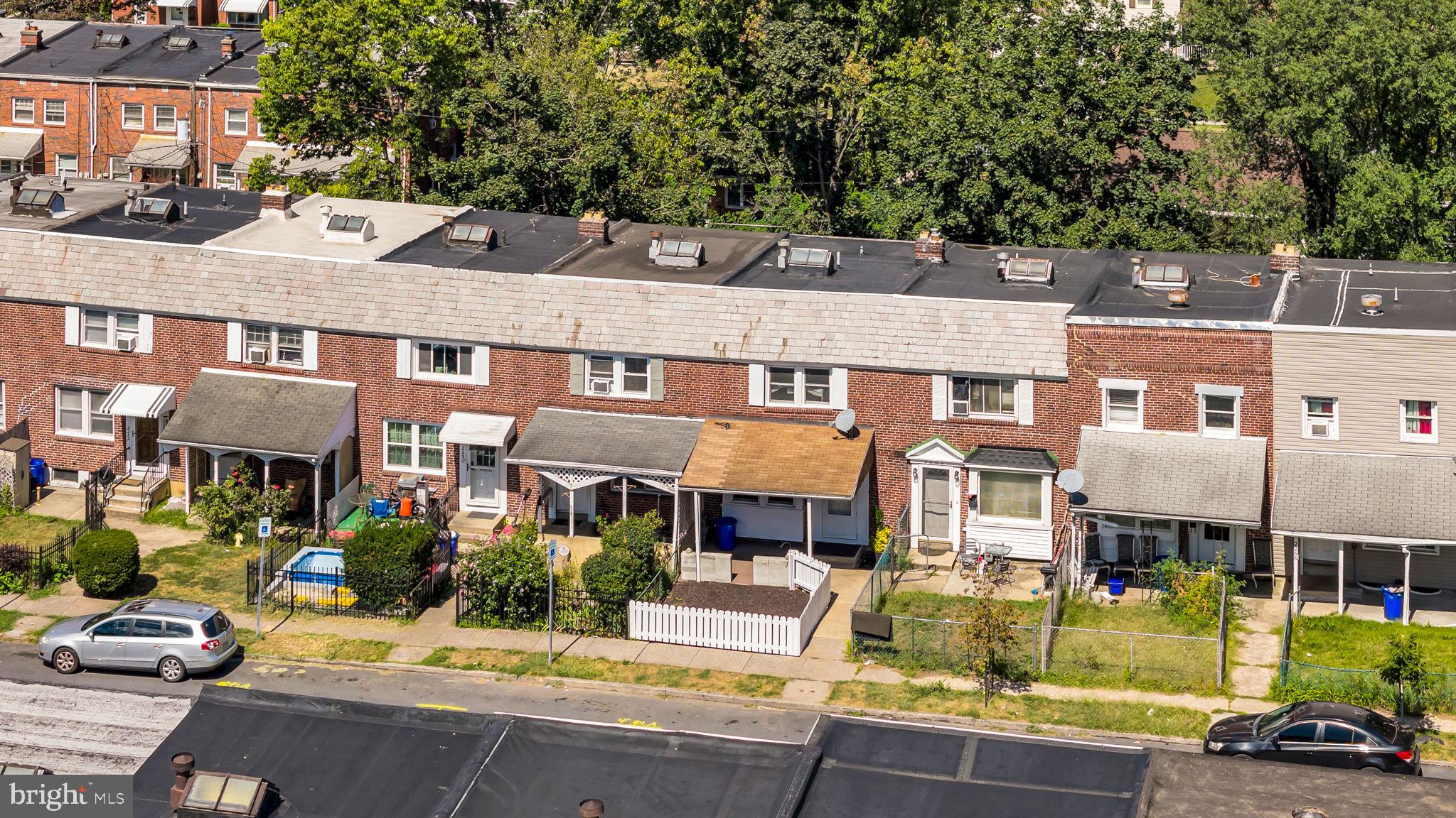 2260 KENSINGTON STREET