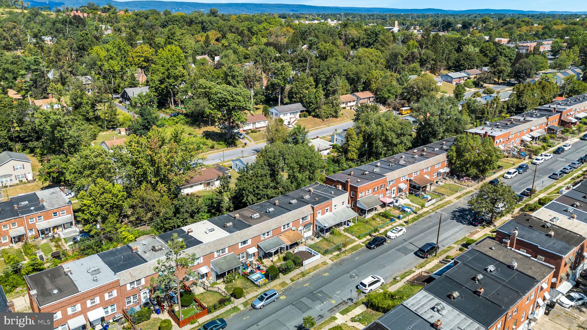 2260 KENSINGTON STREET