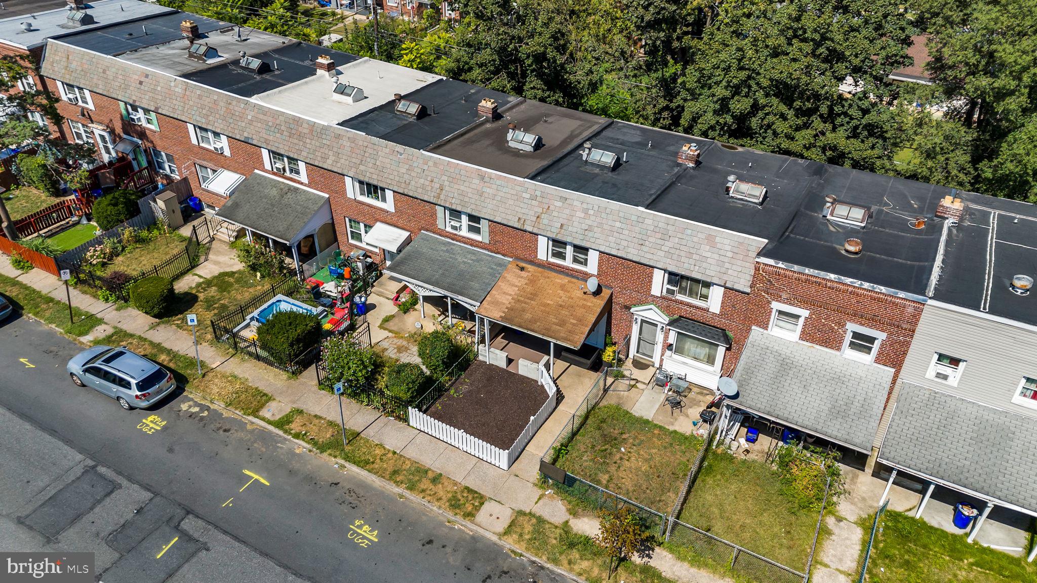 2260 KENSINGTON STREET