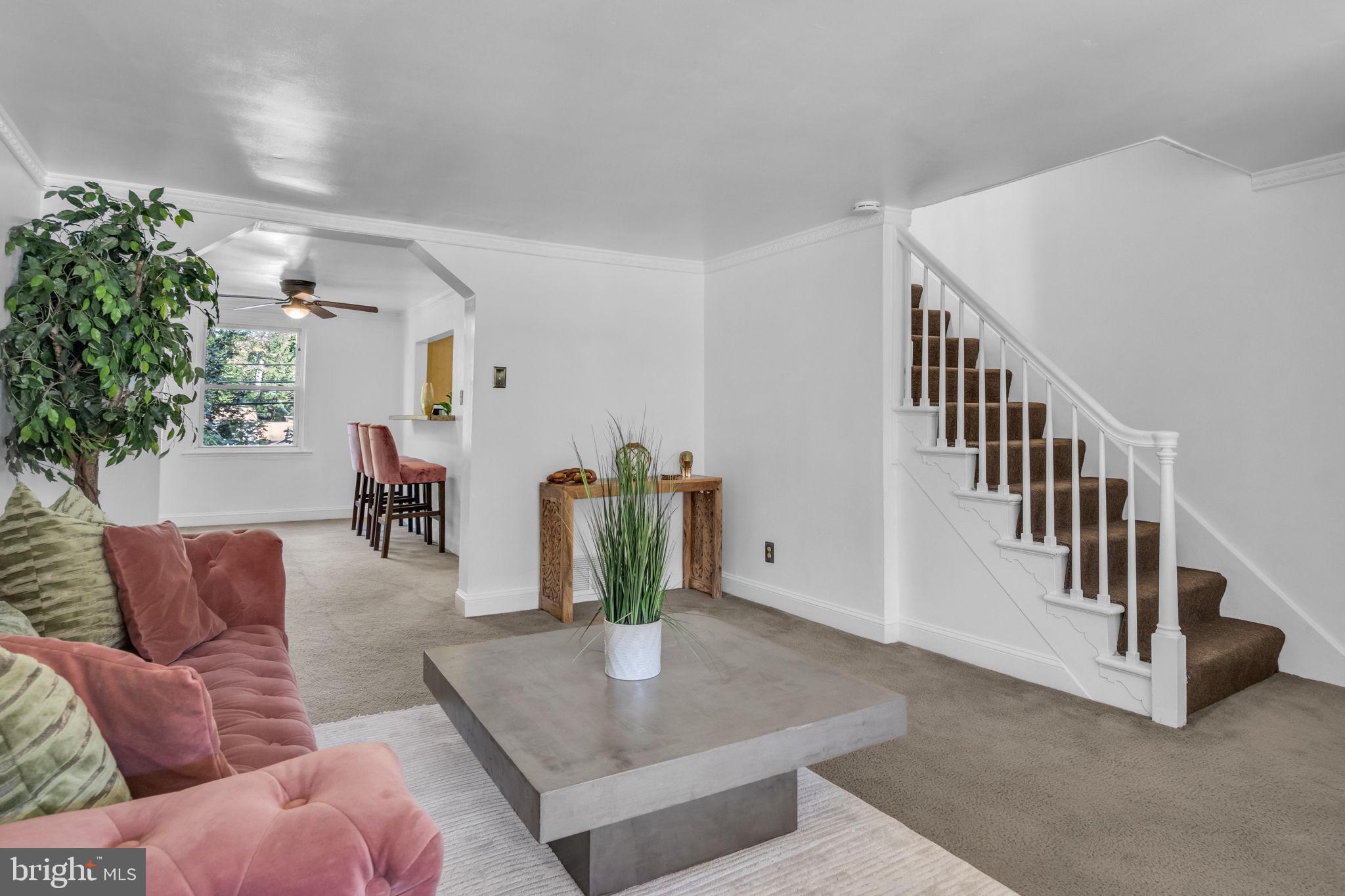 2260 KENSINGTON STREET