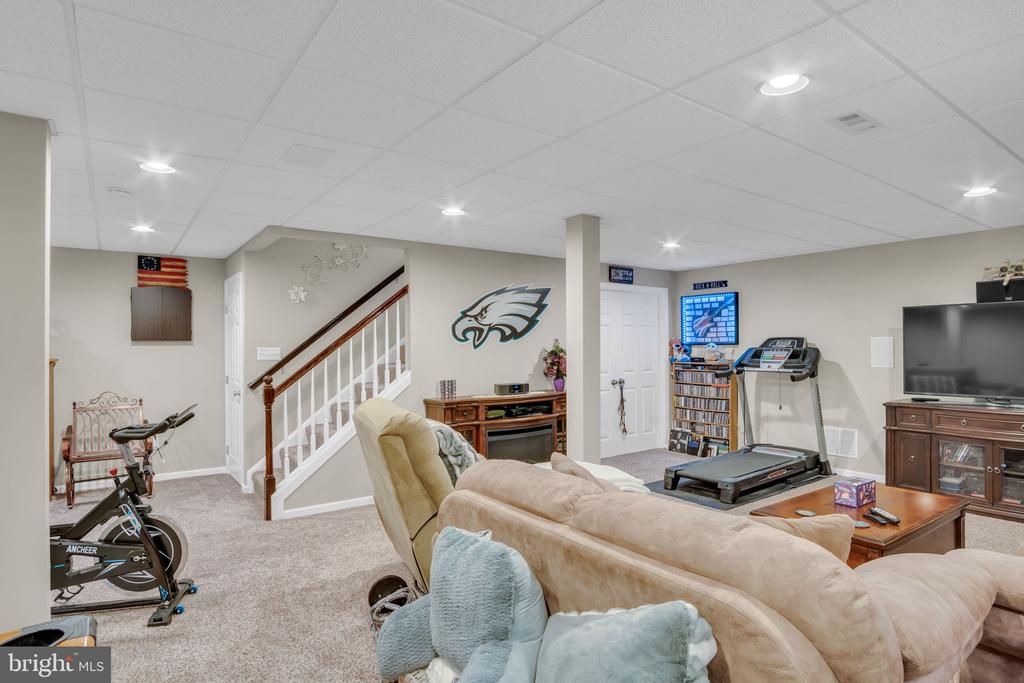 7014 SCENIC COURT
