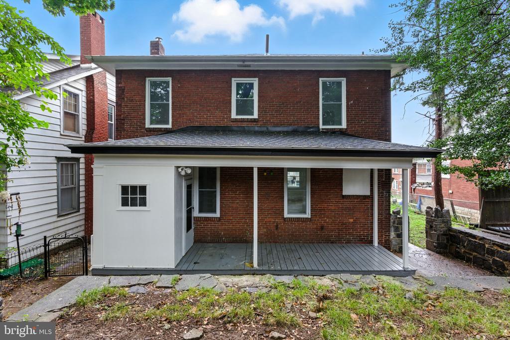 721 N 2ND STREET